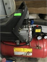 AIR COMPRESSOR, DOESNT WORK, PARTS ONLY