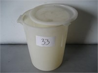 Plastic Container With Lid