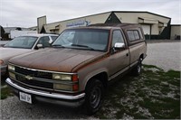 1990 Chevrolet 1500 GMT-400 Pickup Truck w/Topper
