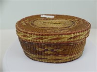 NATIVE NOOTKA 1920'S WOVEN COVERED BASKET