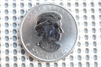 1oz. .9999 Silver Canadian Coin Grizzly Bear