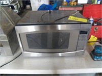 General Electric Microwave (Stainless Steel)