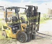 2014 CAT 2P5000 Forklift -ONLY  358 Hours