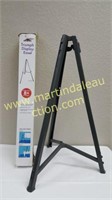 Ghent Triumph Display Easel