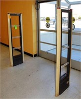 (4) Checkpoint Security Pedestals