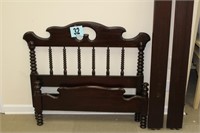 Mahogany Twin Spindle Bed W/ Rails