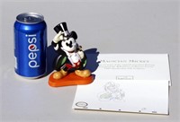 Disney Classic Figurines Magical Mickey w Drawing