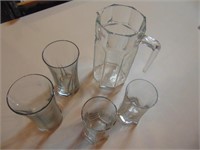Glass Pitcher With 4 Glasses