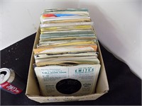 Box 45 LPs LOooks Mostly 50's 60's