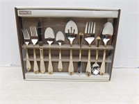 44 Pc. Flatware Set 18/0 Stamped Stainless Steel