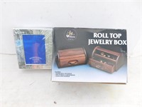 Sm. Rolltop Jewelry Box & 4 x 6 Plated Photo Frame