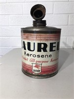 Laurel Kerosene 1/2 gallon tin with pourer