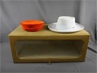 Vintage Model Home Large Hat Storage Box and Hats