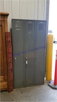 Set of 3 lockers