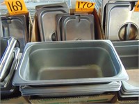 8 Stainless Containers w/Lids
