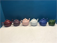 6 Ceramic Tea Pots