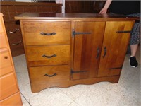 Half-Cabinet, 3 drawers, bottom storage