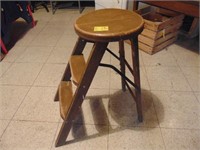 Primitive type step stool