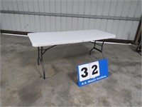 FOLD UP WHITE TABLE 6FT- THIS ITEM IS FROM THE