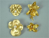 (4) GOLD FLORAL PINS