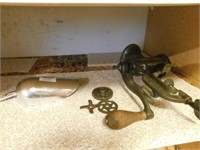 Enterprise food grinder - scoop