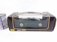 Voiture miniature Jaguar Maisto XJ220