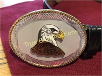 Silver buckle w/leather blt