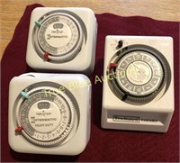 Timers, cabinent hardware