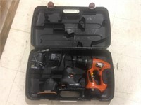 BLACK AND DECKER DRILL SET