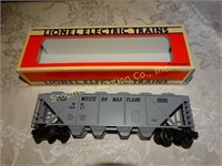 Lionel Train Western maryland Covered Hopper