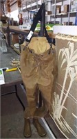 Hip waders size 9 shoes