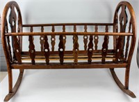 Furniture Antique 1913 Cradle