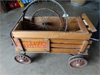 Red racer express wood wagon