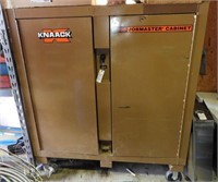 Knaack model 109 two door upright jobmaster