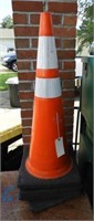 Set of (4) Commercial grade 3ft road cones