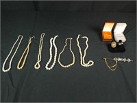 6 simulated pearl necklaces, 2 rings and 1 pin