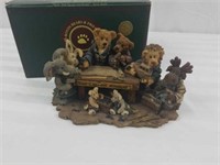 Boyd's Bears and Friends figurine