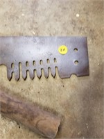 CROSS CUT SAW WITH UNATTACHED HANDLES