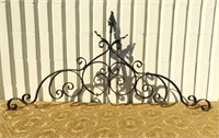 AMERICAN WROUGHT IRON GATE CROWN