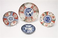 Japanese Imari Porcelain Plates & Charger, 4