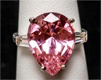 14K White Gold Pink Pear Shaped Gem Stone Ring