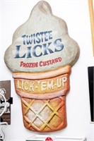 Twistee Licks Sign