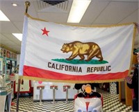 Californian Flag with Wooden Pole and Base