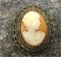 STERLING CAMEO PENDANT