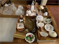 4 TRAY LOTS: ANIMAL FIGURINES, SMALL FRAMES,