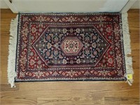 100% WOOL HAND KNOTTED RUG