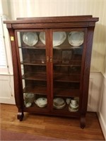 EMPIRE STYLE OAK CHINA CABINET WITH 5 SHELVES