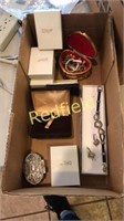 Lot of unsearched Jewelry