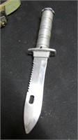 Survival knife with Winston scabbard