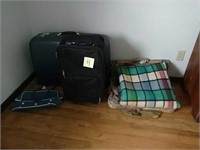 Luggage lot with wool blanket